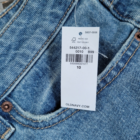 Old Navy High Rise Demin Shorts - Picture 5 of 5